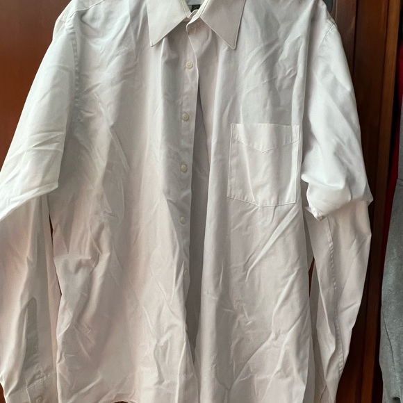 Men’s XL Arrow white dress shirt - Picture 3 of 3